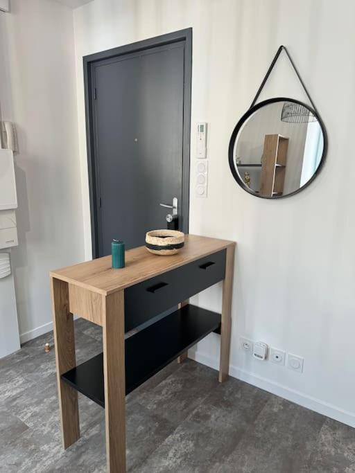 Appartement Cosy Et Lumineux Dans Village Medieval Boulieu-les-Annonay Esterno foto